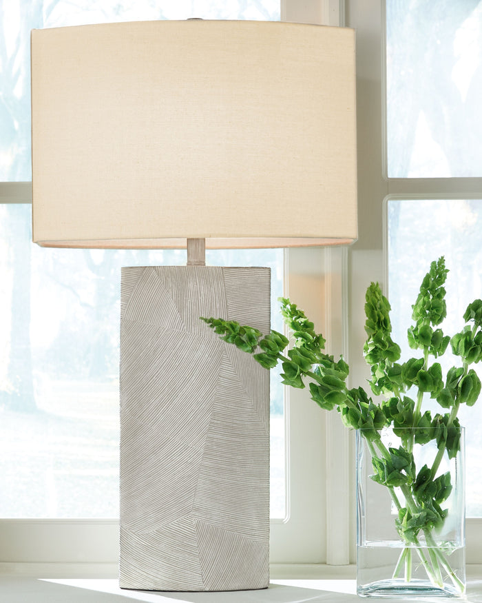 Bradard - Brown - Poly Table Lamp by Signature Design by Ashley® | Bel Furniture