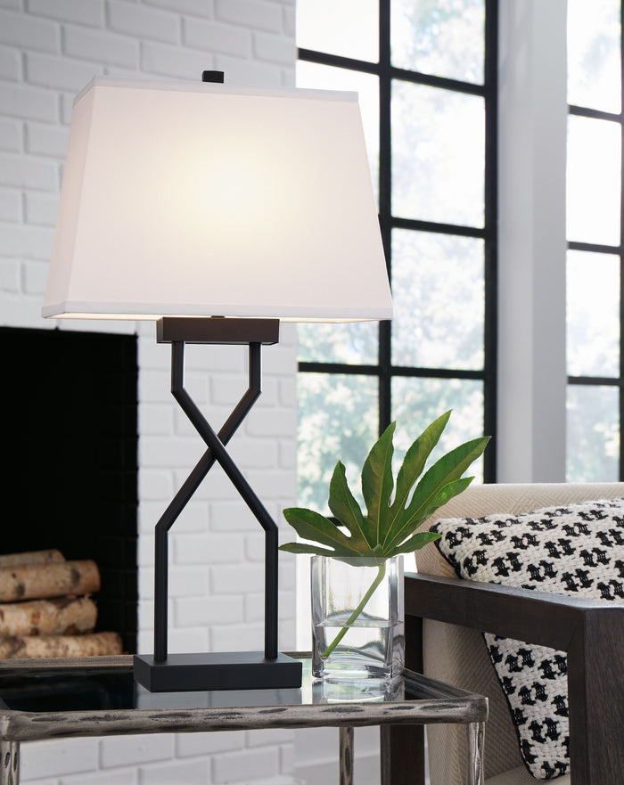Brookthrone - Black - Metal Table Lamp (Set of 2) by Signature Design by Ashley® | Bel Furniture