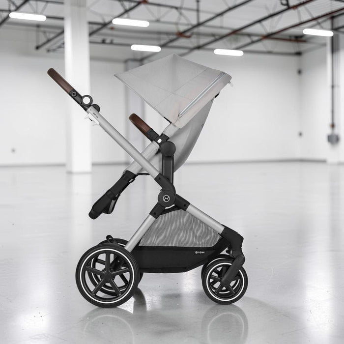 Cybex Eos Lux
