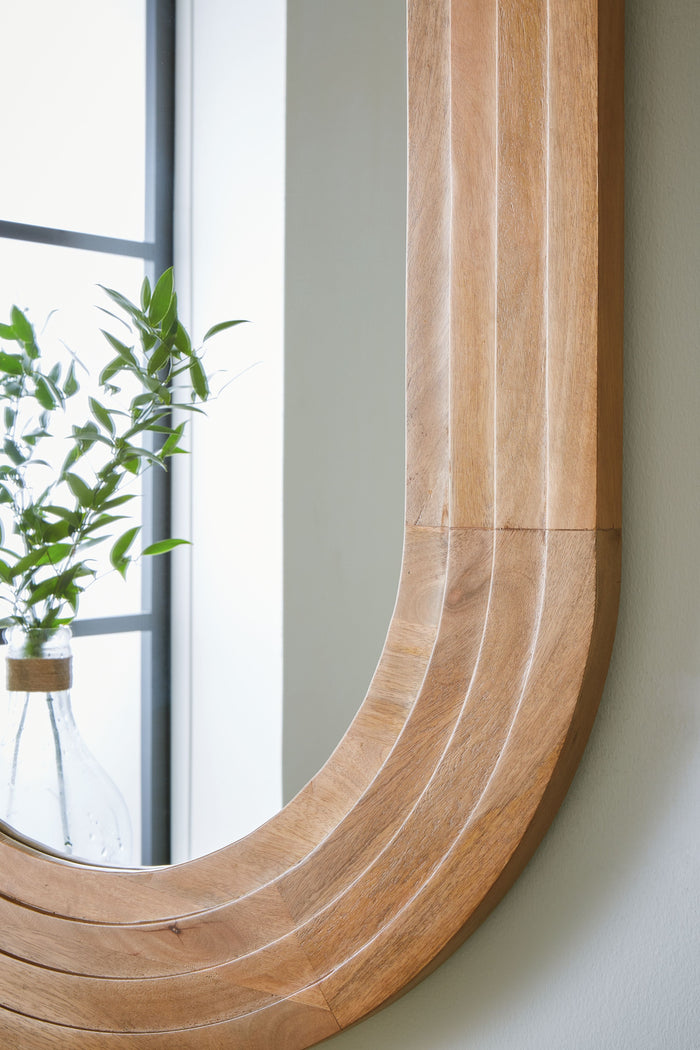 Daverly - Brown - Accent Mirror by Signature Design by Ashley® | Bel Furniture
