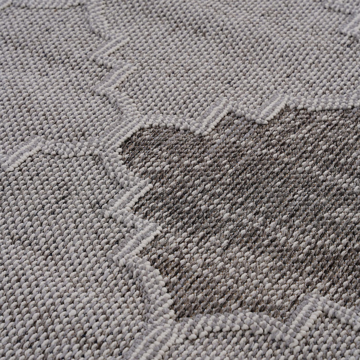 Guros - 8' X 10' Trellis Indoor / Outdoor Area Rug - White / Gray - view 6