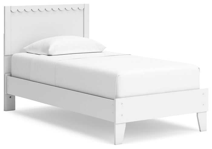 Hallityn - Panel Platform Bed White by Signature Design by Ashley® | Bel Furniture