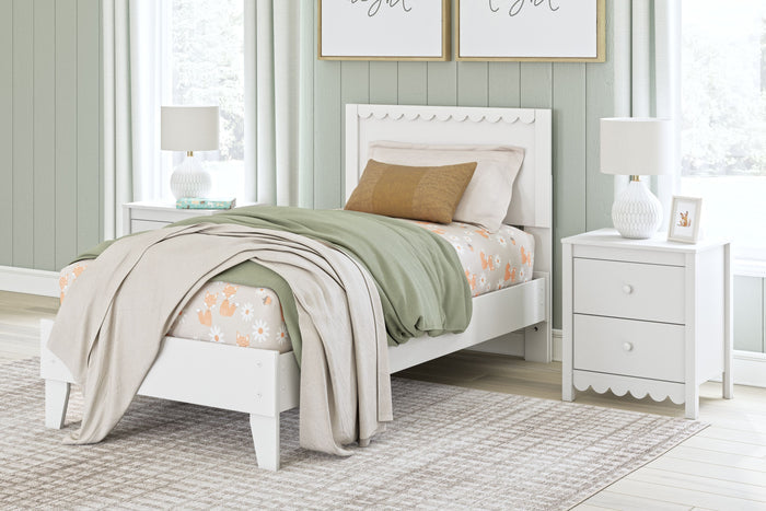Hallityn - Panel Platform Bed by Signature Design by Ashley® | Bel Furniture