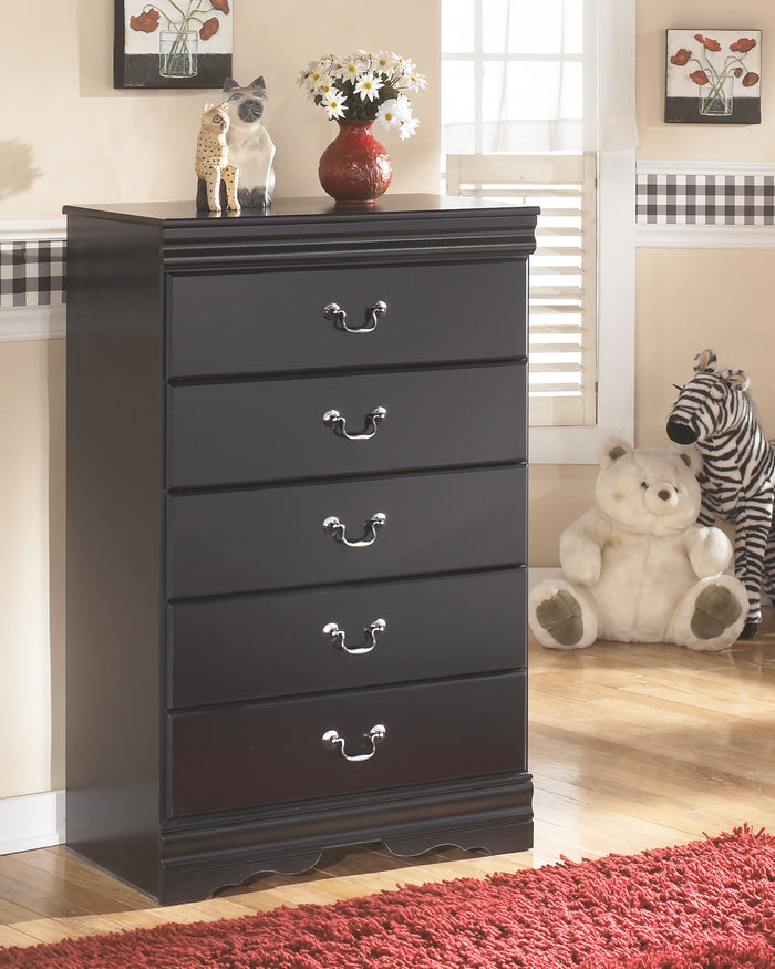 Huey Vineyard - Black - Five Drawer Chest by Signature Design by Ashley® | Bel Furniture