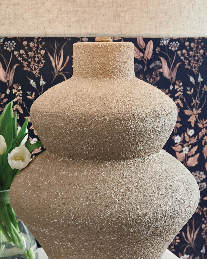 Jossleigh - Metal Table Lamp - Beige - view 3