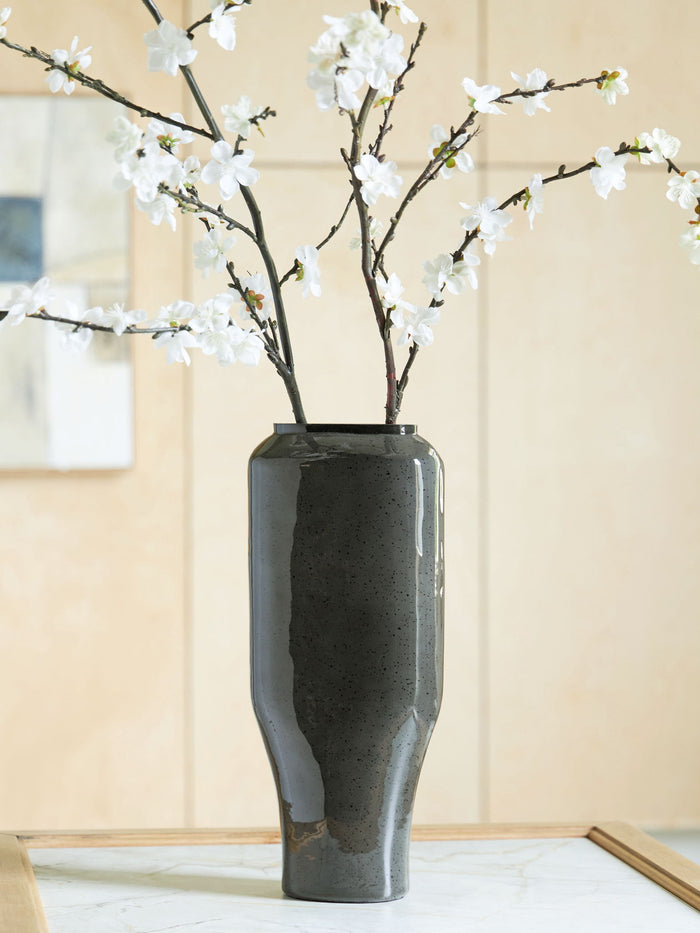 Kierlain - Vase - view 3