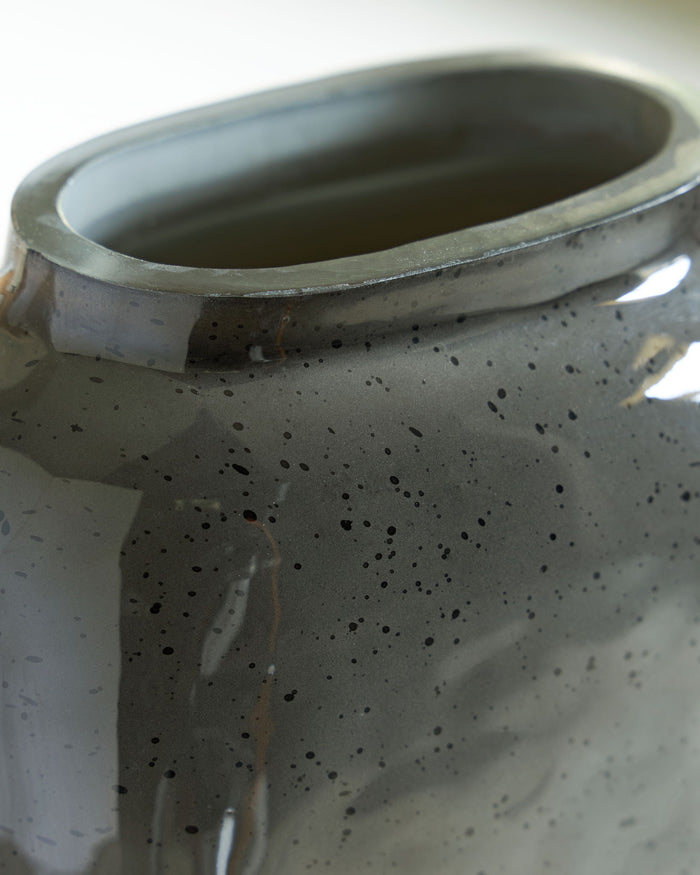 Kierlain - Vase - view 5