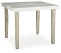 Larawyn Dining Room Table