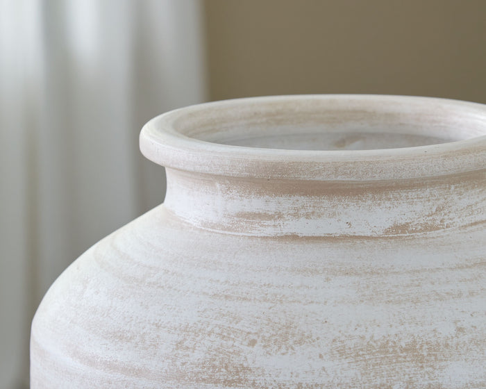 Meadie - 12" Vase by Signature Design by Ashley® | Bel Furniture