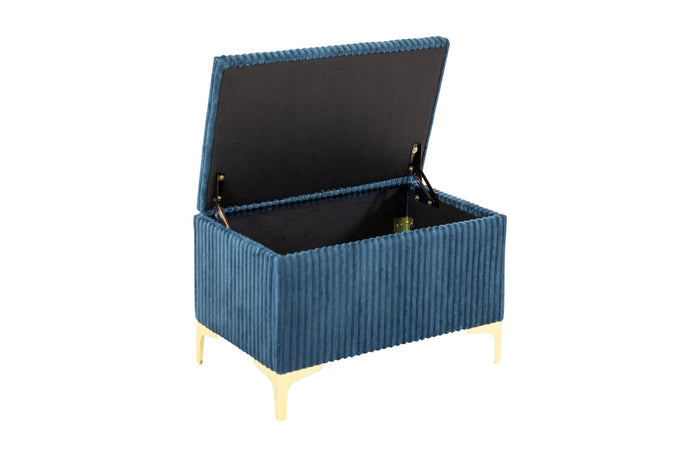 QUEEN BED WITH STORAGE BENCH by Mollai Collections | Bel Furniture