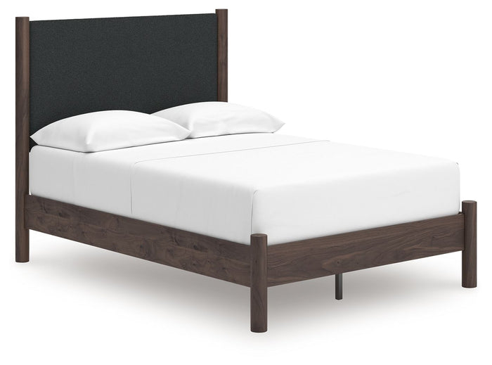 Pamytta Upholstered Panel Platform Bed