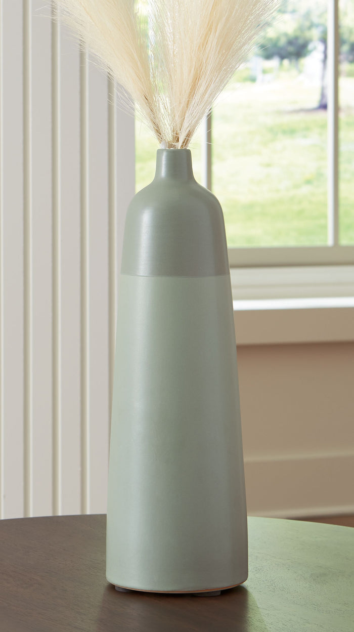 Peerland - Vase by Signature Design by Ashley® | Bel Furniture