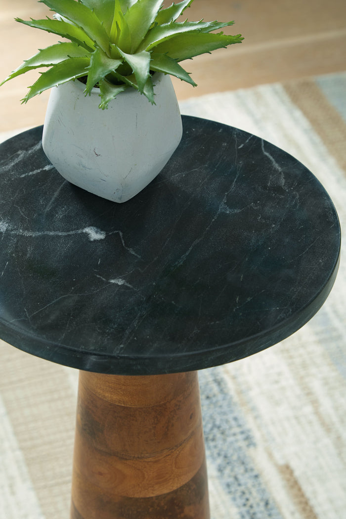 Quinndon - Brown / Black - Accent Table by Signature Design by Ashley® | Bel Furniture